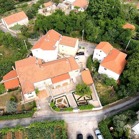 Nice Apartment In Dubrovnik With Kitchen Dış mekan fotoğraf
