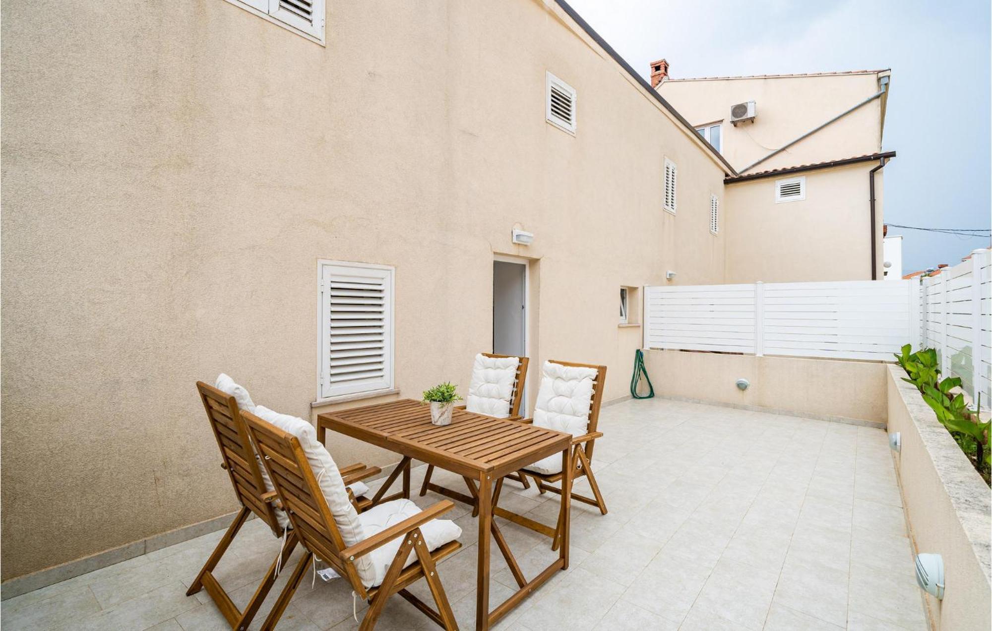 Nice Apartment In Dubrovnik With Kitchen Dış mekan fotoğraf